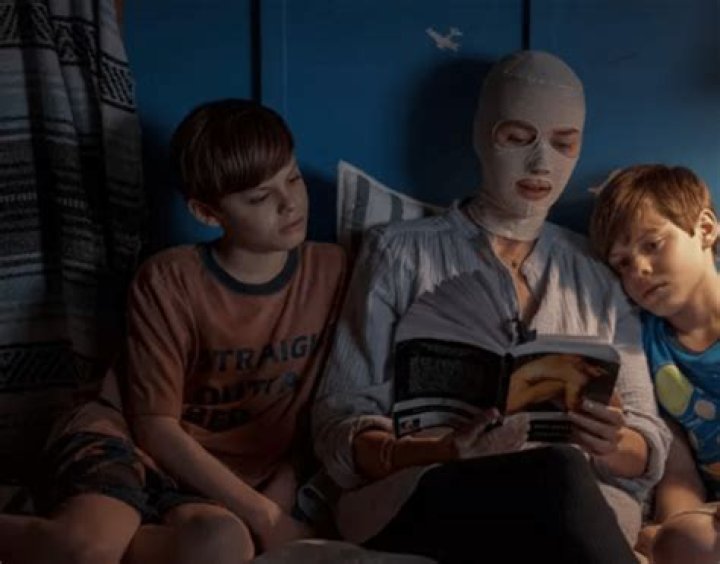 A Remake Of The Austrian Horror Movie From 2014 Is Called Goodnight Mommy, Featuring Naomi Watts