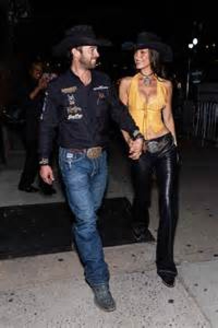 Adan Banuelos (Bella Hadid’s Boyfriend) Wiki, Age, Parents, Girlfriend and More