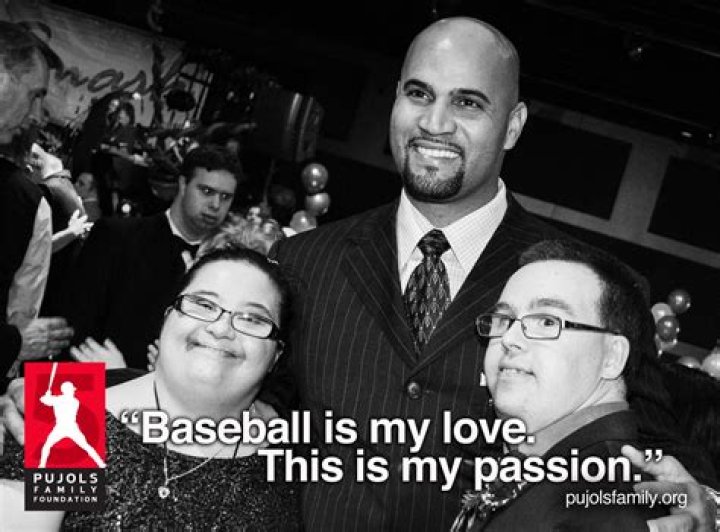 Albert Pujols Biography - Facts, Childhood, Family Life & Achievements