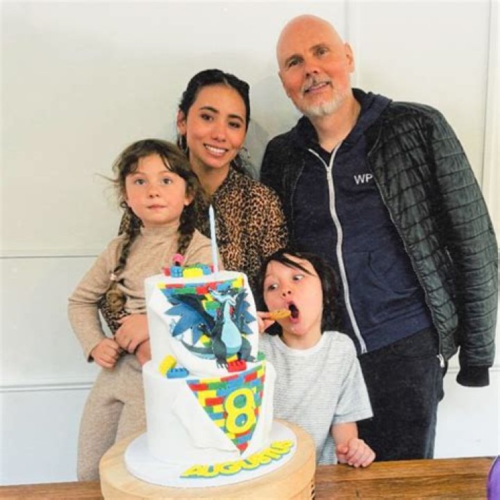 Billy Corgan Biography - Facts, Childhood, Family Life & Achievements