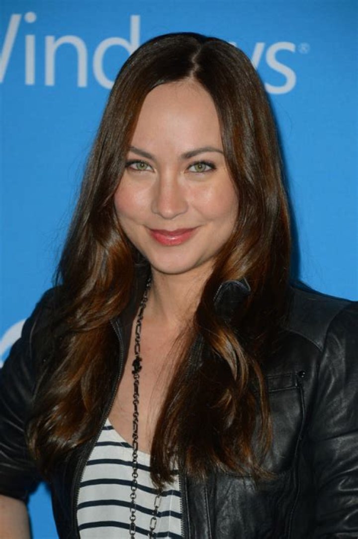 Courtney Ford Biography - Facts, Childhood, Family, Marriage & Love Life of Actress