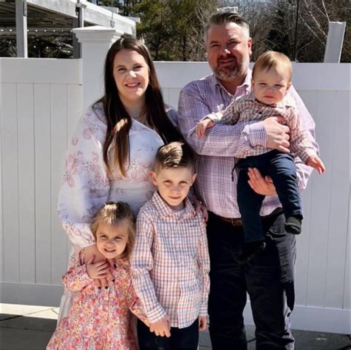 Debra and Karie Mayfield Died in an Apparent Murder-Suicide , Daughter Charged