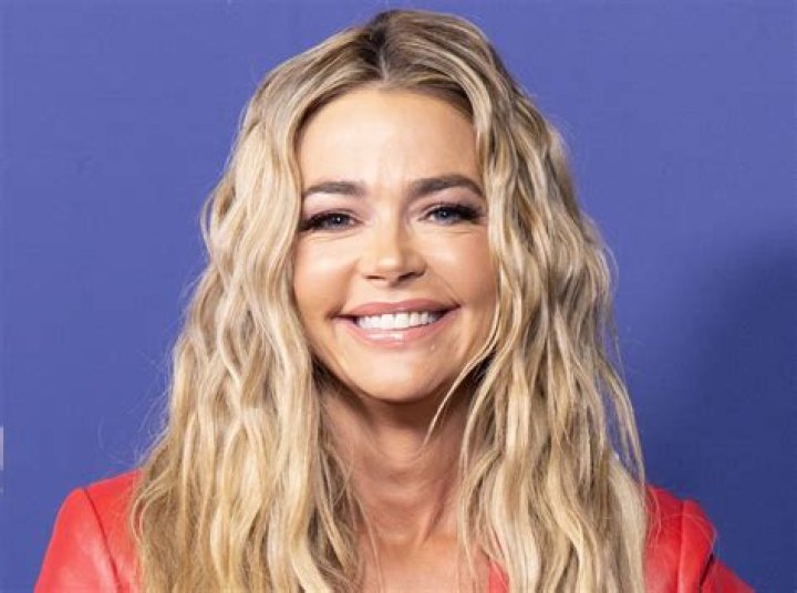 Denise Richards in Bathing Suit Says "Happy 4th" — Celebwell