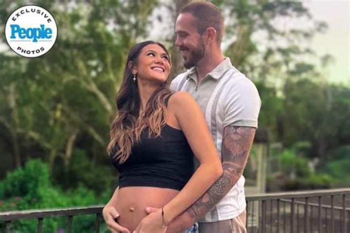 Do Jules And Nate Get Together? – Celebrity