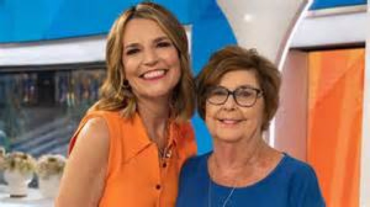 Do they show Bambi’s mom dead? – Celebrity
