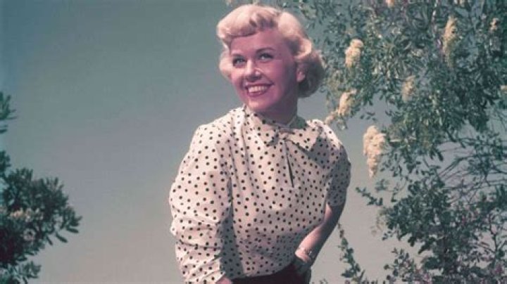 Doris Day Biography - Facts, Childhood, Family Life & Achievements