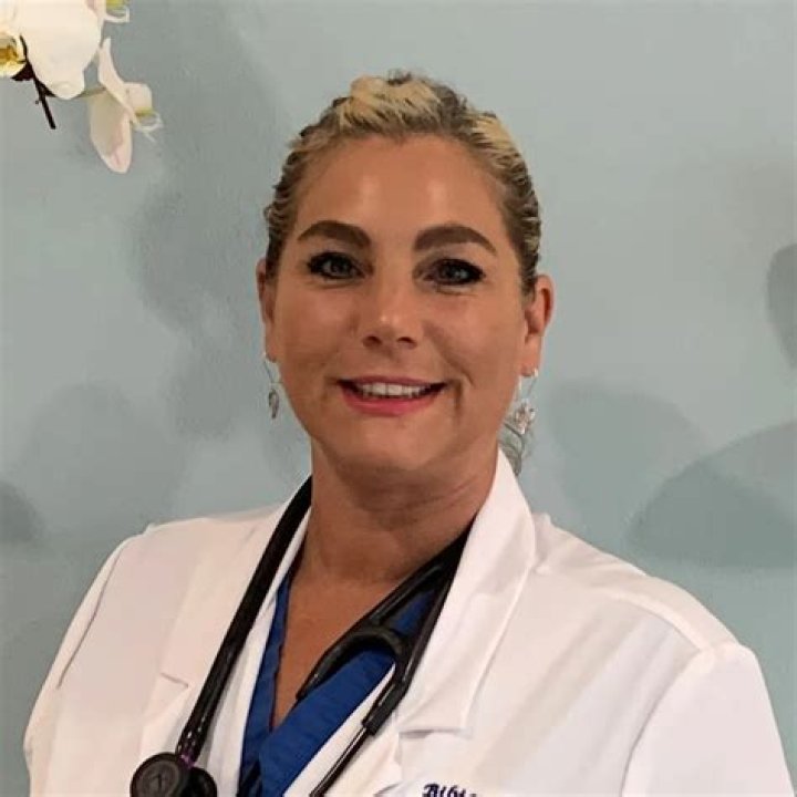 Dr. Andres Endara-Bravo, MD – Vero Beach, FL