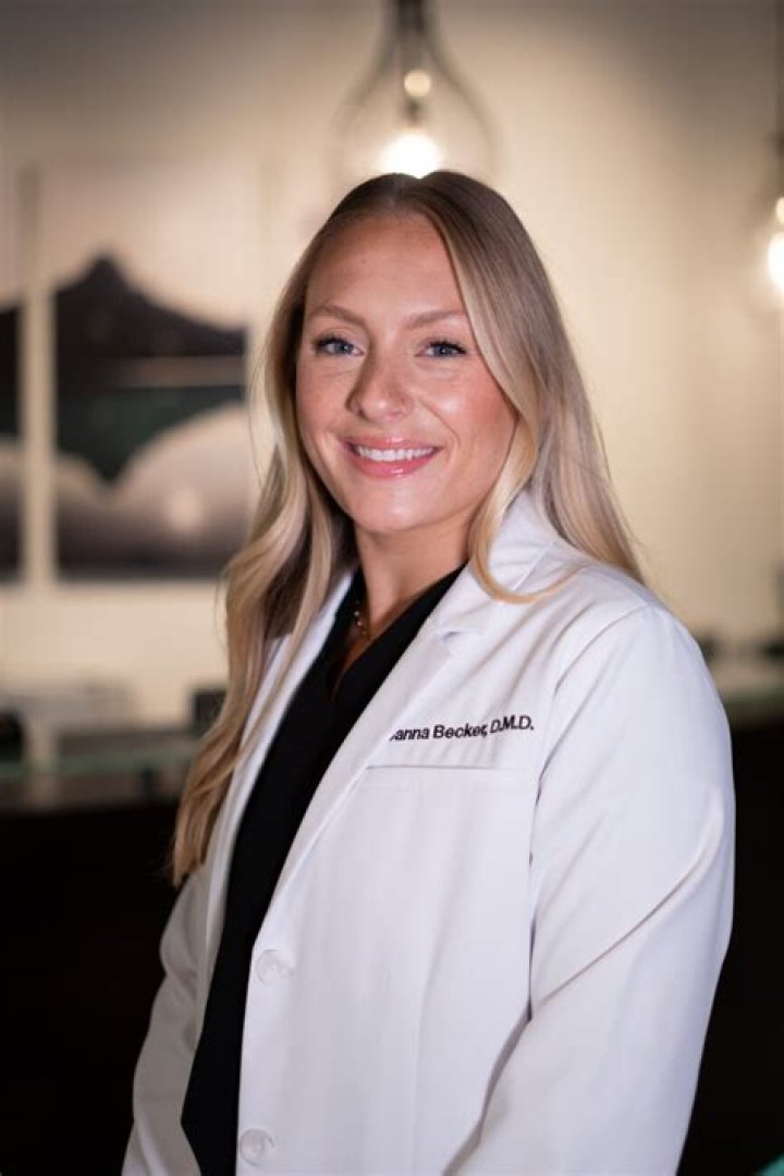 Dr. Breanna Percell, MD – Bend, OR