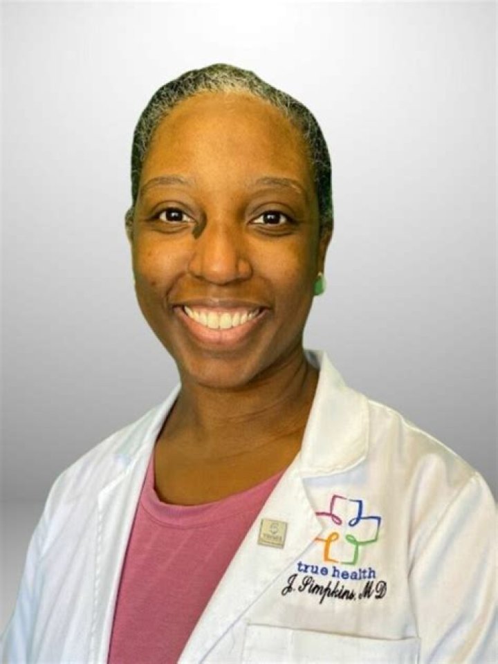 Dr. Leidee Senors, MD – Sanford, FL