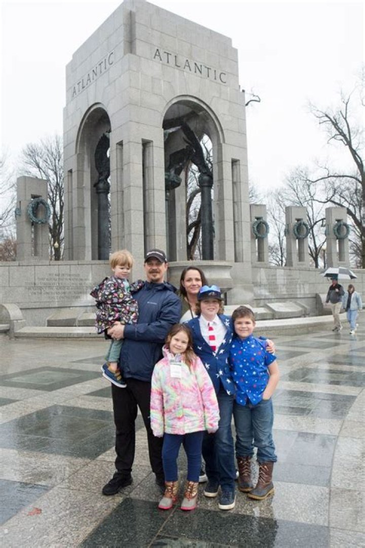 Elizabeth Dole Biography – Facts, Childhood & Life History