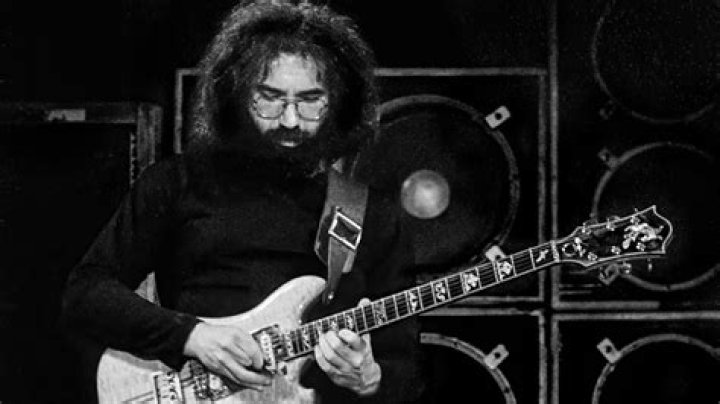 Famous Cancer Guitarists