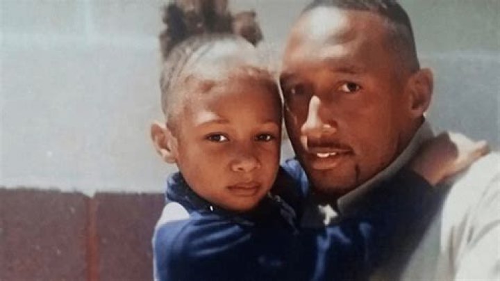 How did Megan Thee Stallion’s father pass away?