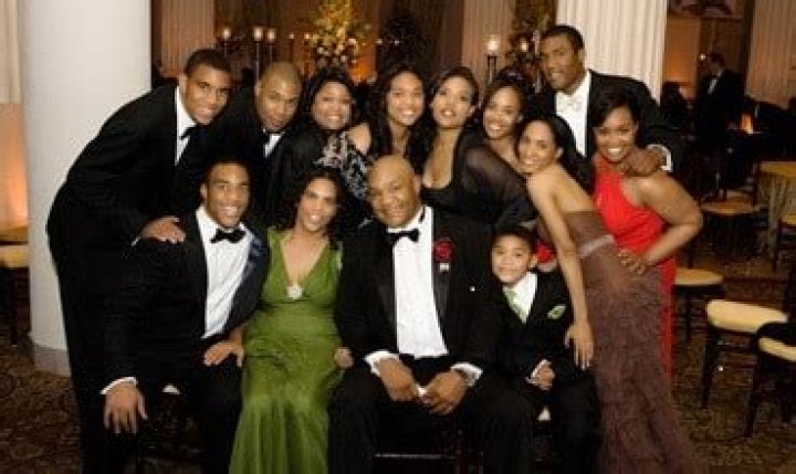 How many kids does George Foreman have?