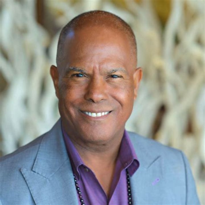 
How Much Money Does Michael Bernard Beckwith Make? Latest Income Salary
