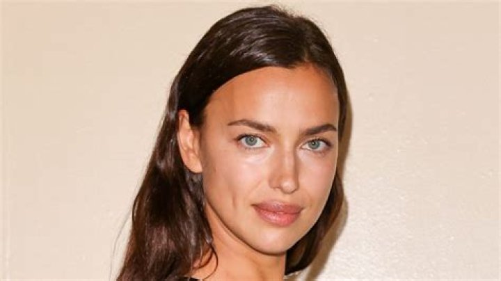 Irina Shayk in Bathing Suit is in “MIA” — Celebwell