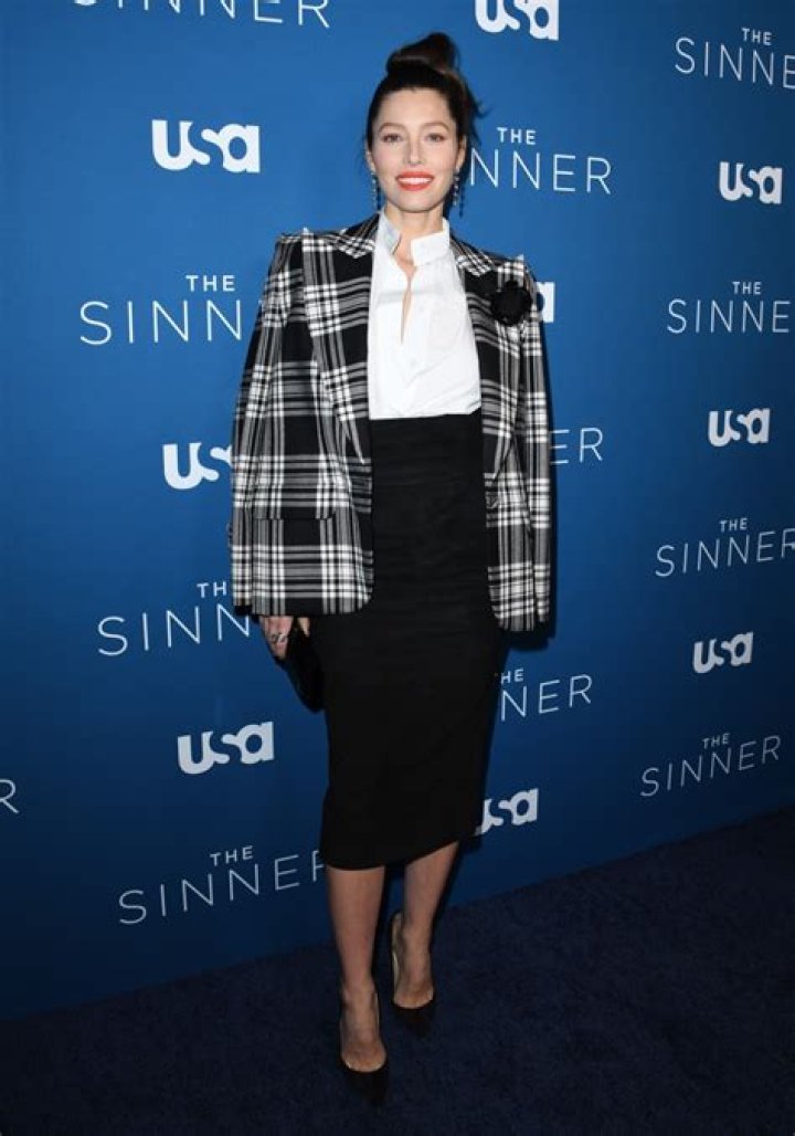 Jessica Biel in Bathing Suit Says "Happy Birthday" to Justin Timberlake — Celebwell