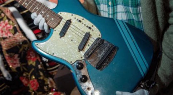 Kurt Cobain’s guitar from the ‘Smells Like Teen Spirit video sells for $4.5 million