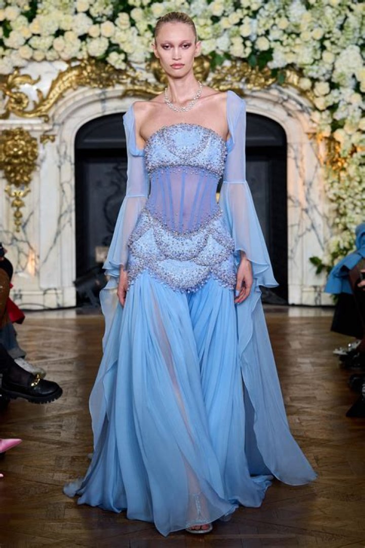Miley Cyrus Is Gorgeous In Miss Sohee ‘The Girl In Full Bloom’ Peony Dress