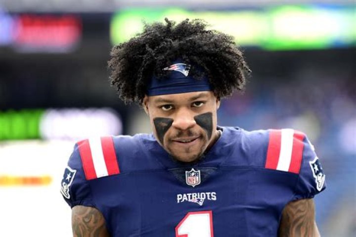 N’Keal Harry age, height, ethnicity, family, college, 40 time, draft, trade, net worth, Instagram
