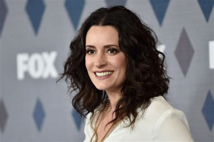 Paget Brewster Biography - Facts, Childhood, Family Life & Achievements