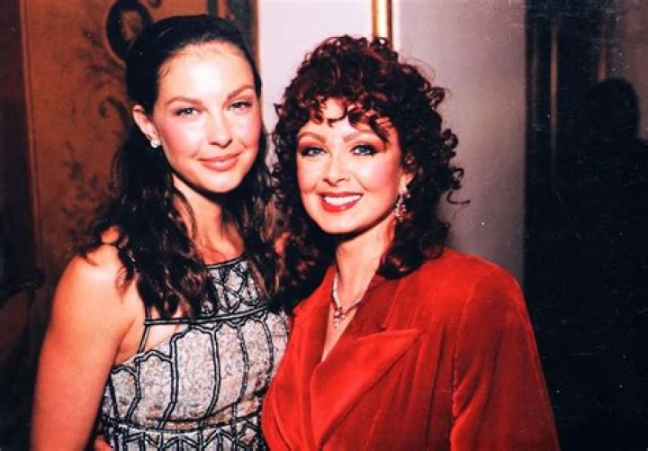 Pauline Judd, Charles Glen Judd: Meet Naomi Judd parents