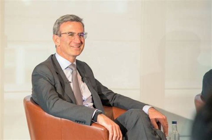 Peter R. Orszag Biography - Facts, Childhood, Family Life & Achievements