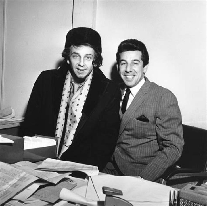 Phil Spector Biography - Facts, Childhood, Family Life & Achievements