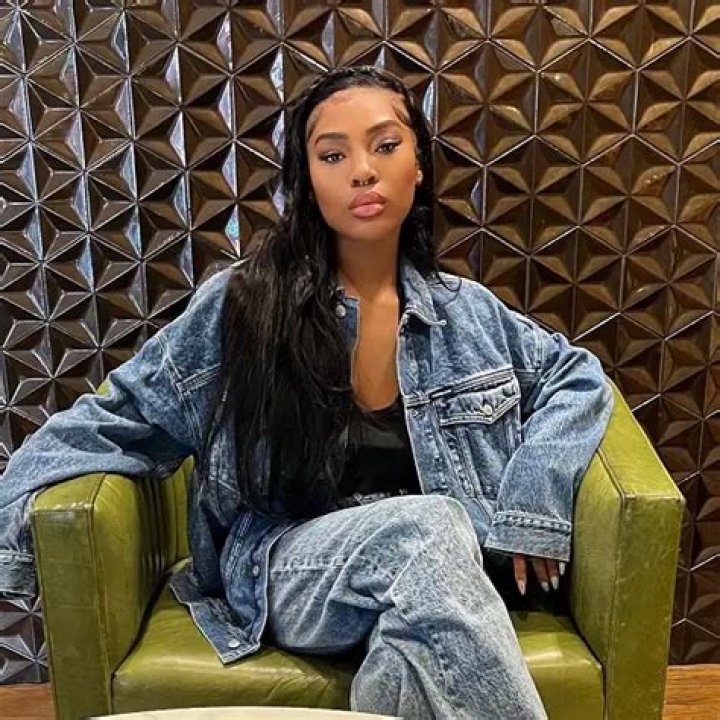 Quenlin Blackwell [Youtuber] Wiki, Bio Height, Weight & More