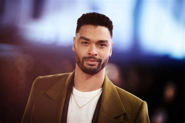 Regé-Jean Page Age, Weight, Height, Measurements