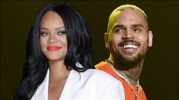 Rihanna – Here’s What She Thinks Of Chris Brown Leaving That Flirty Comment While She’s Dating Hassan Jameel