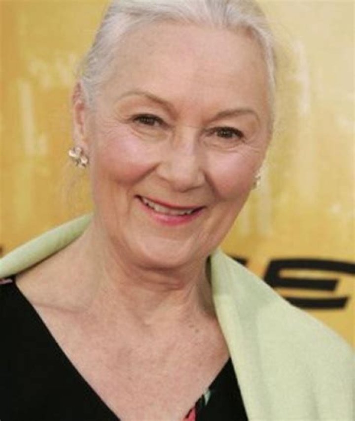 Rosemary Harris Biography - Facts, Childhood, Family Life & Achievements