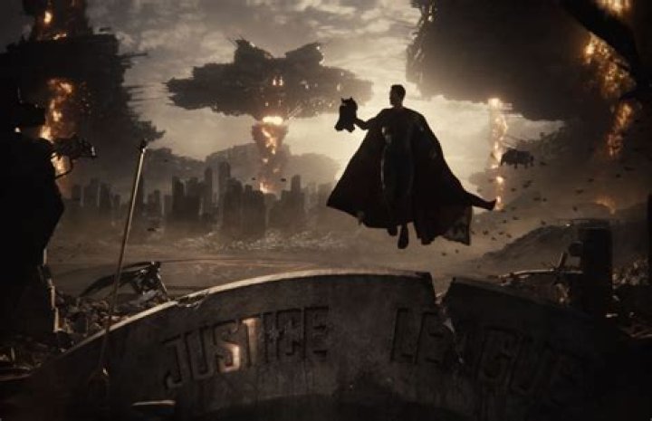 SnyderVerse fans uncover secret audio message hidden in Zack Snyder’s mind-shattering ‘Save the Date’ tweet