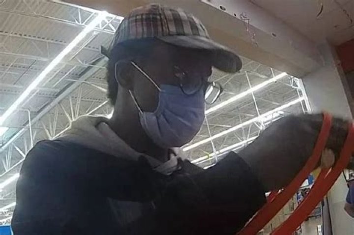 Someone tried to rob a Florida bank wearing a Sonic mask