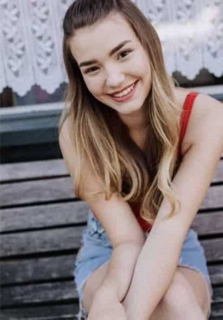 Tiera Skovbye - Bio, Facts, Family Life of Canadian Actress