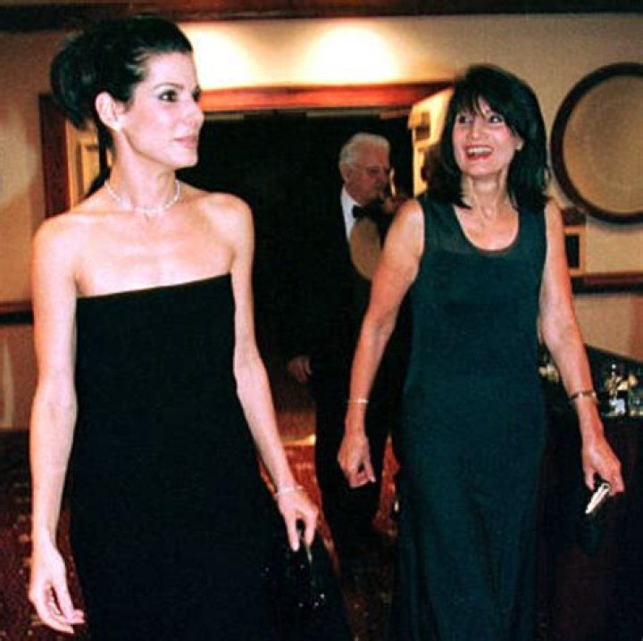 What happened to Sandra Bullocks mother?