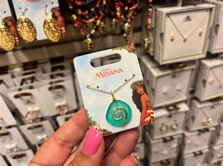 What Stone is Moana’s necklace? – Celebrity