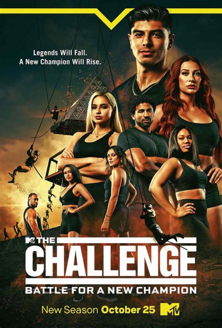 Who are the champions appearing in ‘The Challenge: Battle for a New Champion’?