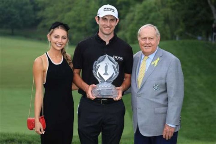 Who is Patrick Cantlay father Colleen Naylan Cantlay?