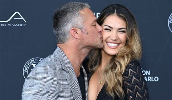 Who Is Taylor Kinney In A Relationship With Now? – Celebrity